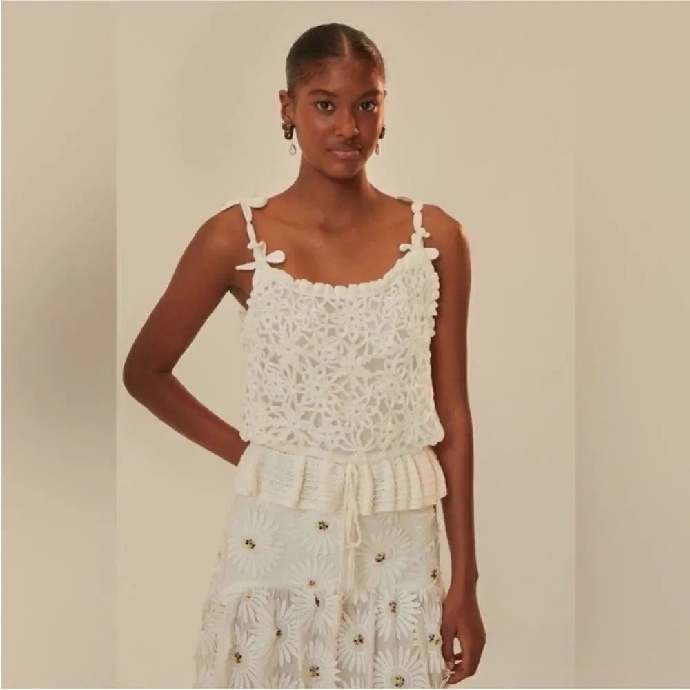 Farm Rio NWT White Flowers Crochet Top Size M